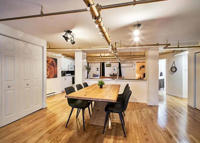 Lion\'S Den // Spacious 1500 Sqft